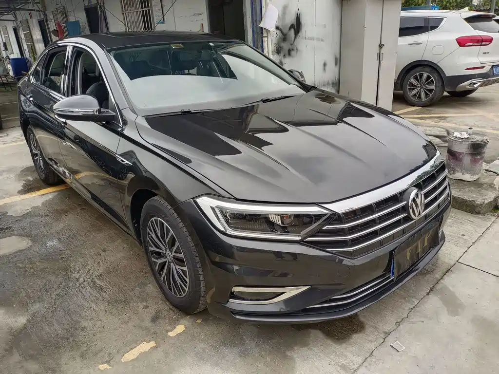Volkswagen Sagitar — миниатюра 3