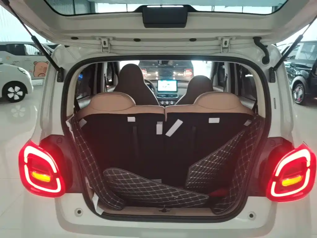 Wuling MINIEV — миниатюра 19