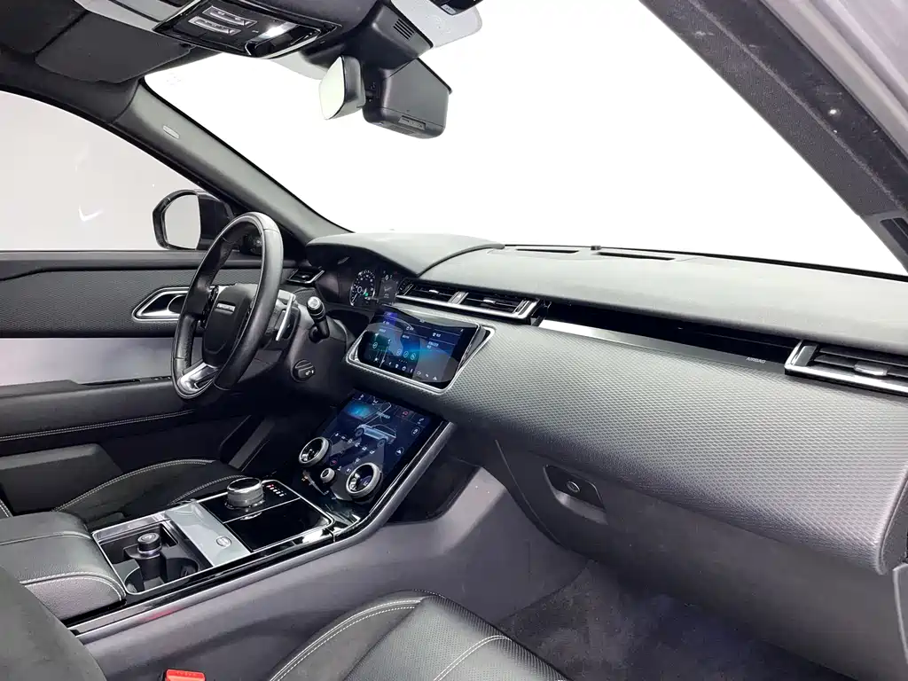 Land Rover Velar — миниатюра 13