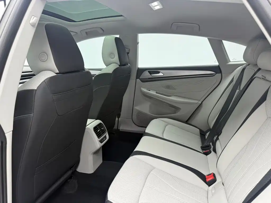 Volkswagen Lamando 2023 L 280TSI DSG