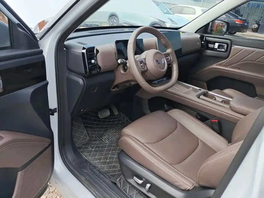 Wuling Xingguang 560 New Energy — миниатюра 9