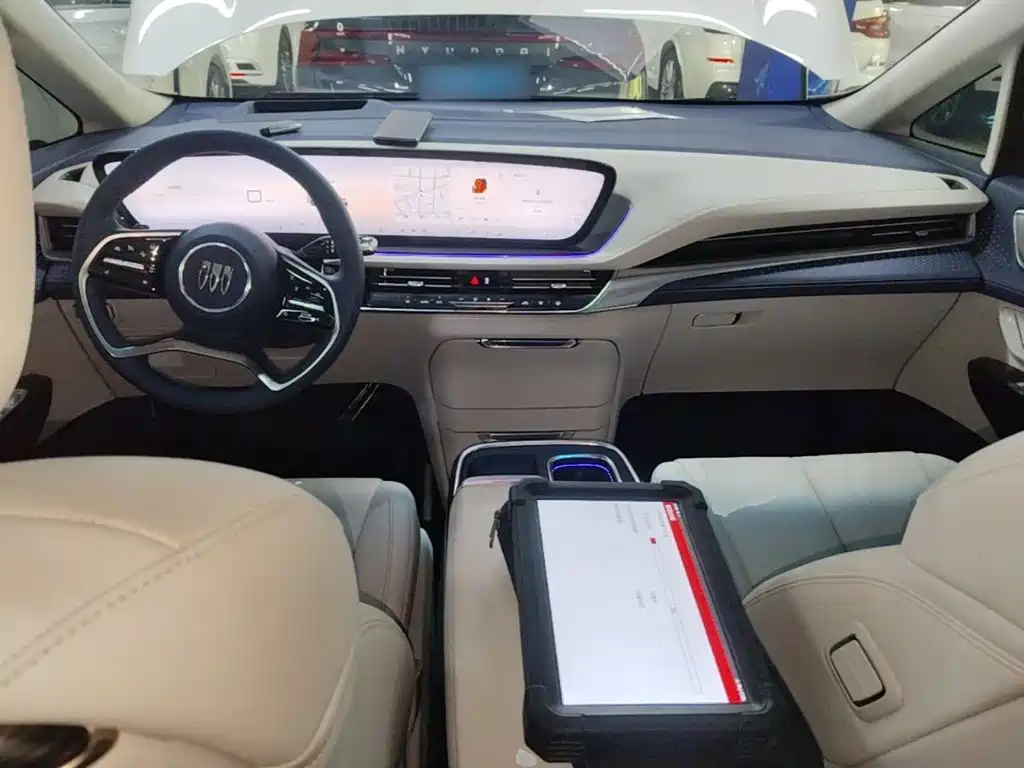 Buick Century — миниатюра 10