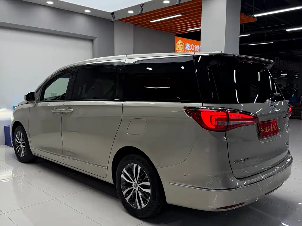 Buick GL8 2018 ES 28T Flagship VI