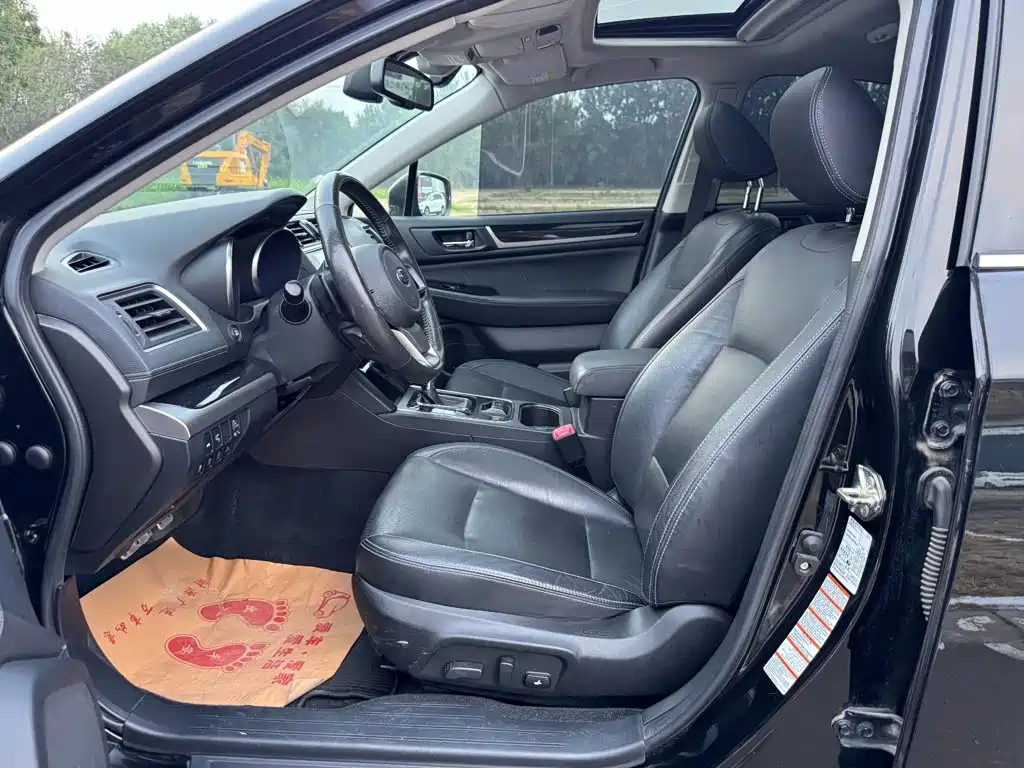 Subaru Legacy — миниатюра 9