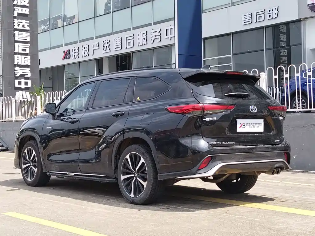 Toyota Crown Kluger — миниатюра 16