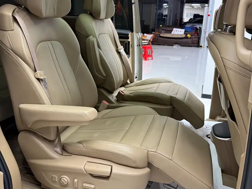 Buick GL8 2018 ES 28T Flagship VI