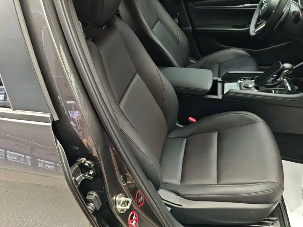 Mazda 3 Axela — миниатюра 25
