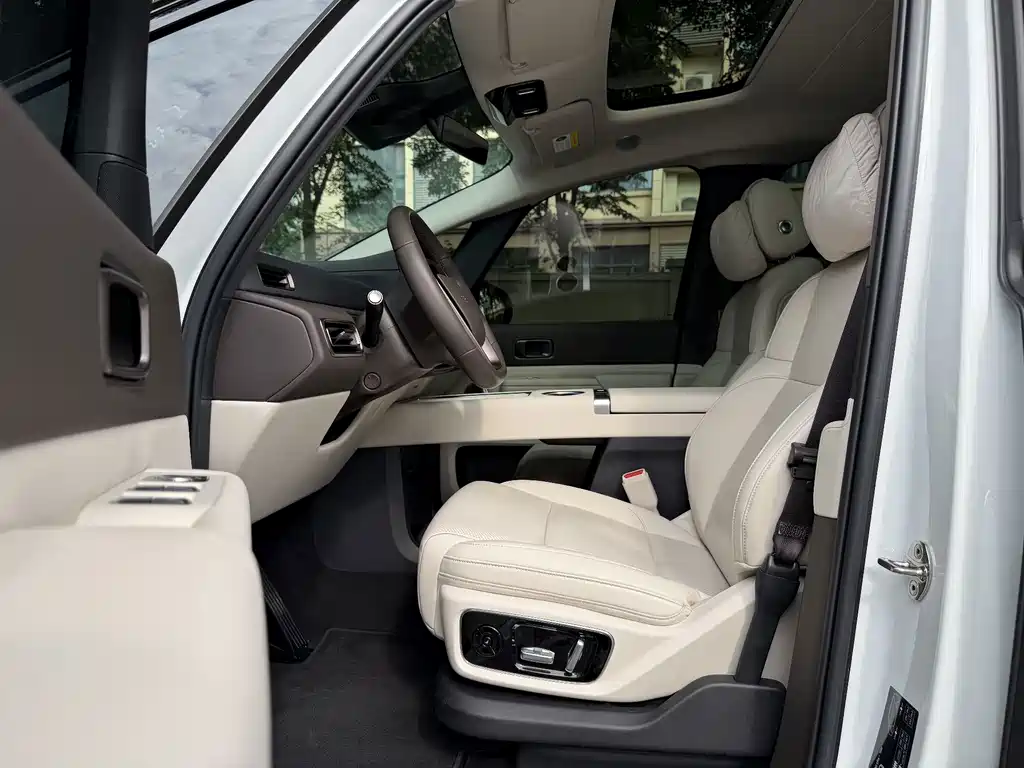 Li Auto Li MEGA — миниатюра 6