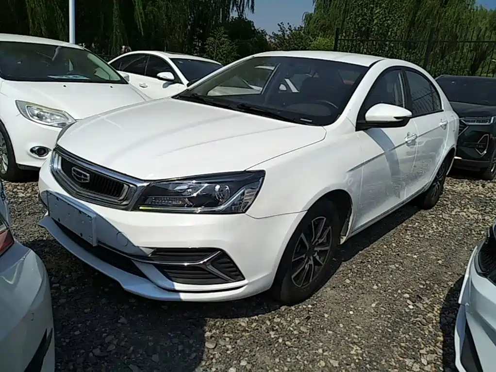 Geely Emgrand — миниатюра 2