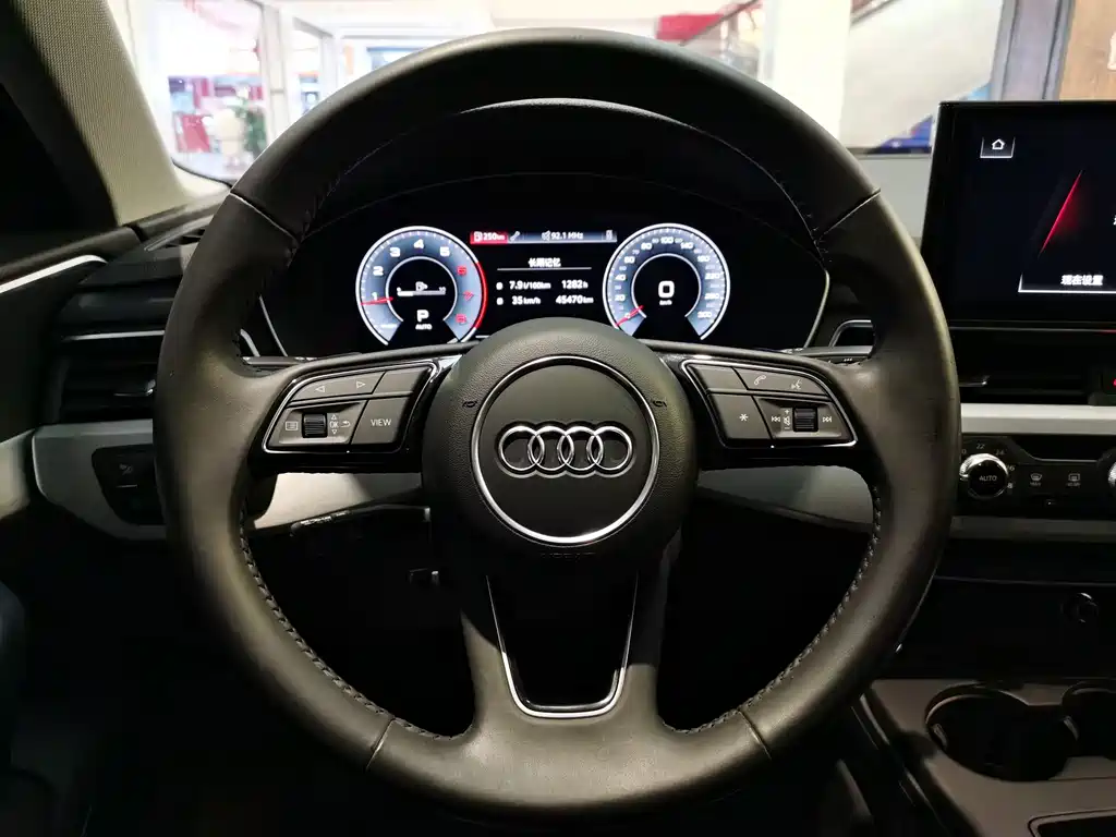 Audi A4L — миниатюра 6