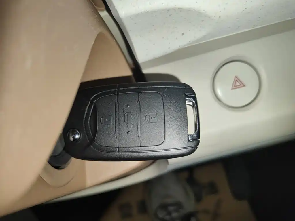 Wuling MINIEV — миниатюра 9