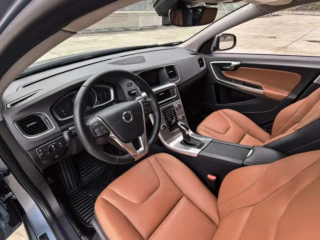 Volvo S60 2018 S60L T4