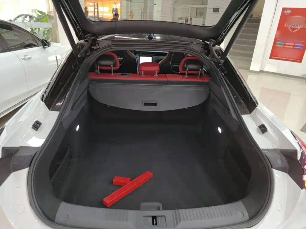 Hongqi Hongqi H6 — миниатюра 19
