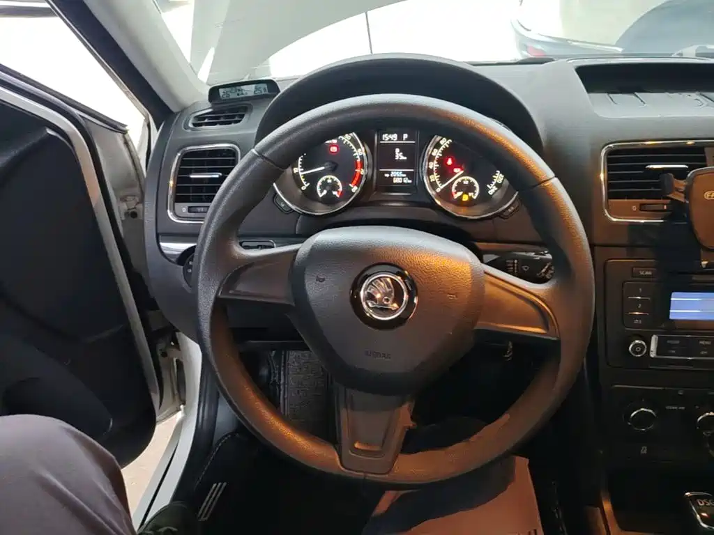 Skoda Yeti — миниатюра 7