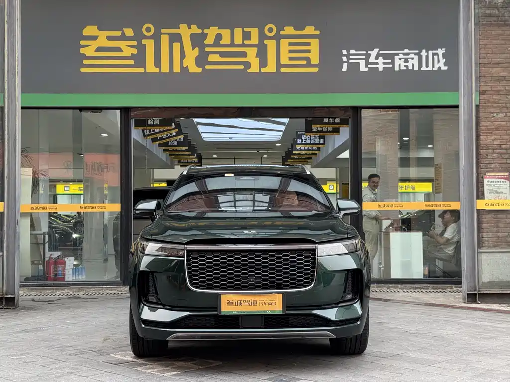 Li Auto Li ONE — миниатюра 2