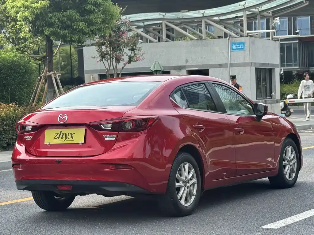 Mazda 3 Axela — миниатюра 7