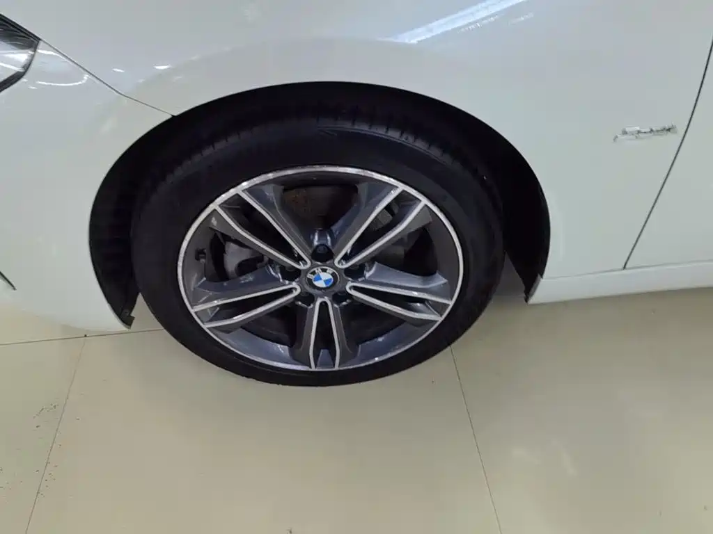 BMW 1 Series — миниатюра 23