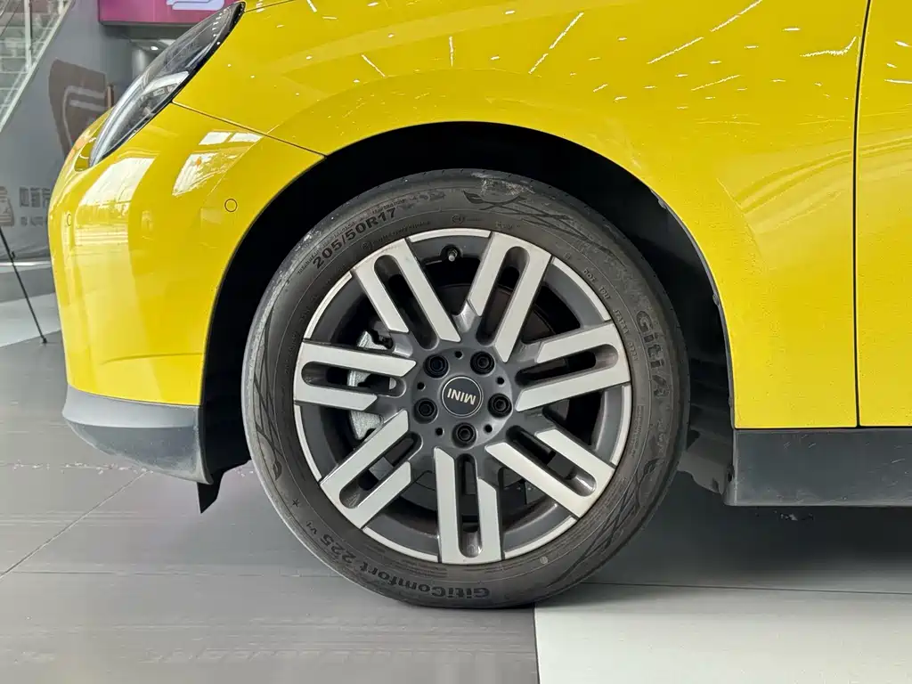 MINI MINI COOPER EV — миниатюра 4
