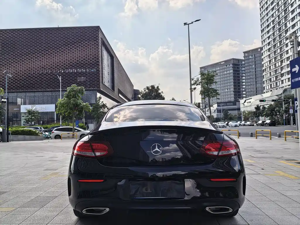 Mercedes-Benz C-Class (Import) — миниатюра 8