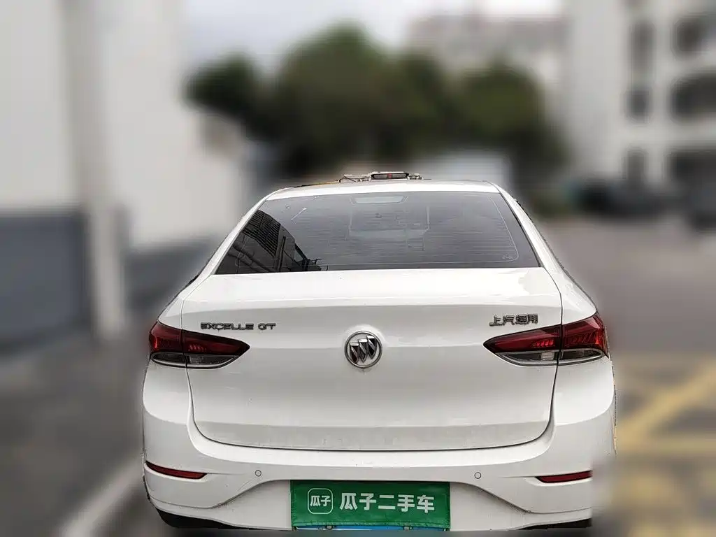 Buick Excelle — миниатюра 4