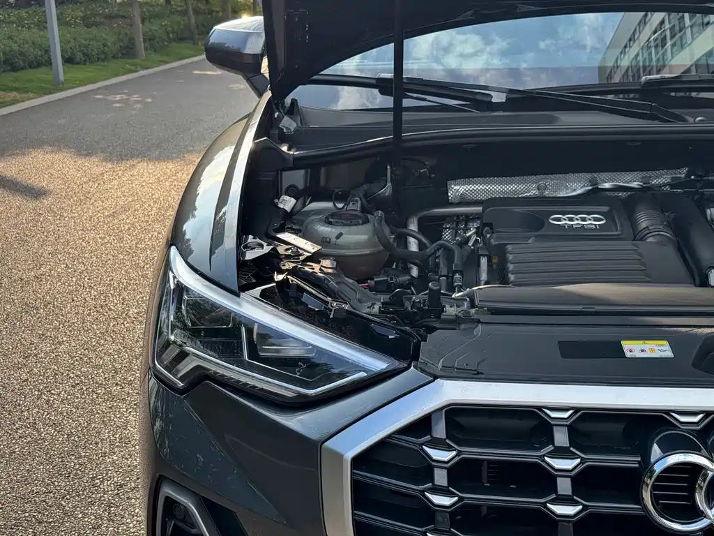 Audi Q3 — миниатюра 32