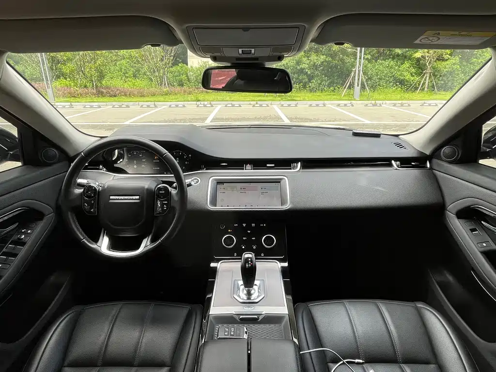 Land Rover Evoque — миниатюра 5