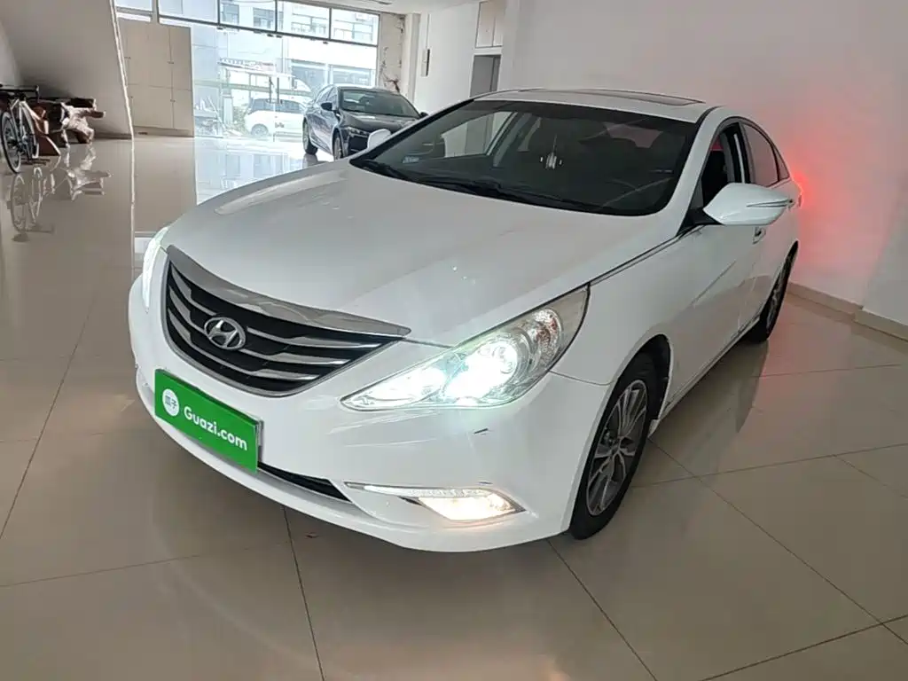 Hyundai Sonata — миниатюра 2