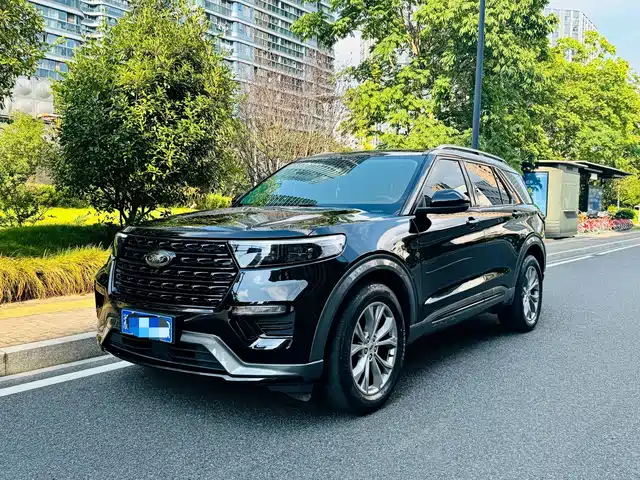 FORD EXPLORER 2022