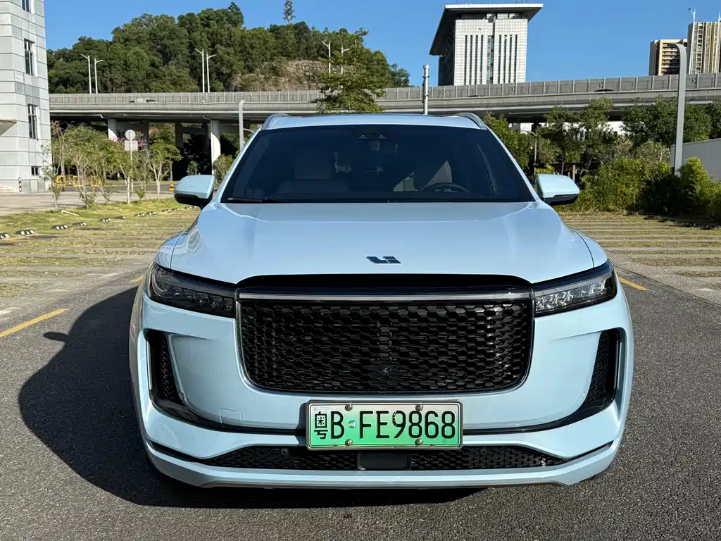 Li Auto Li ONE — миниатюра 2