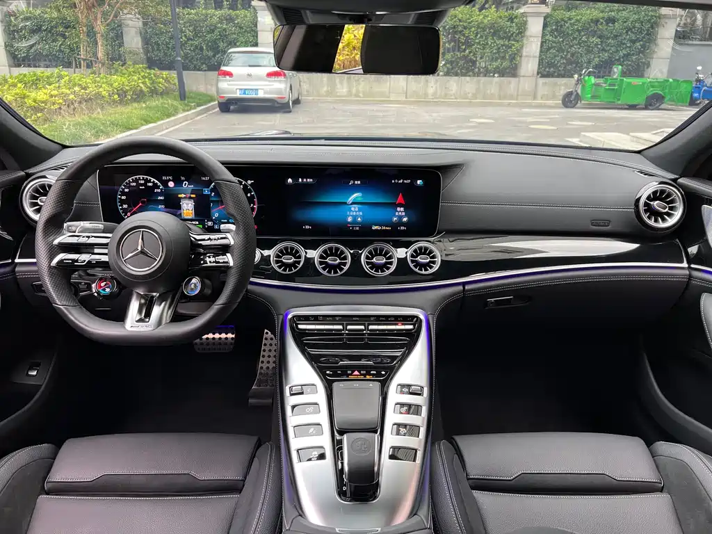 Mercedes-Benz AMG GT — миниатюра 15