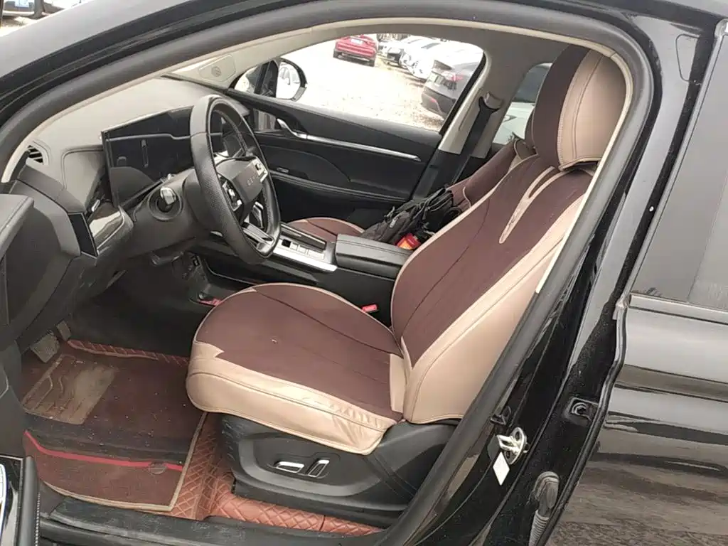 Roewe RX5 MAX — миниатюра 15