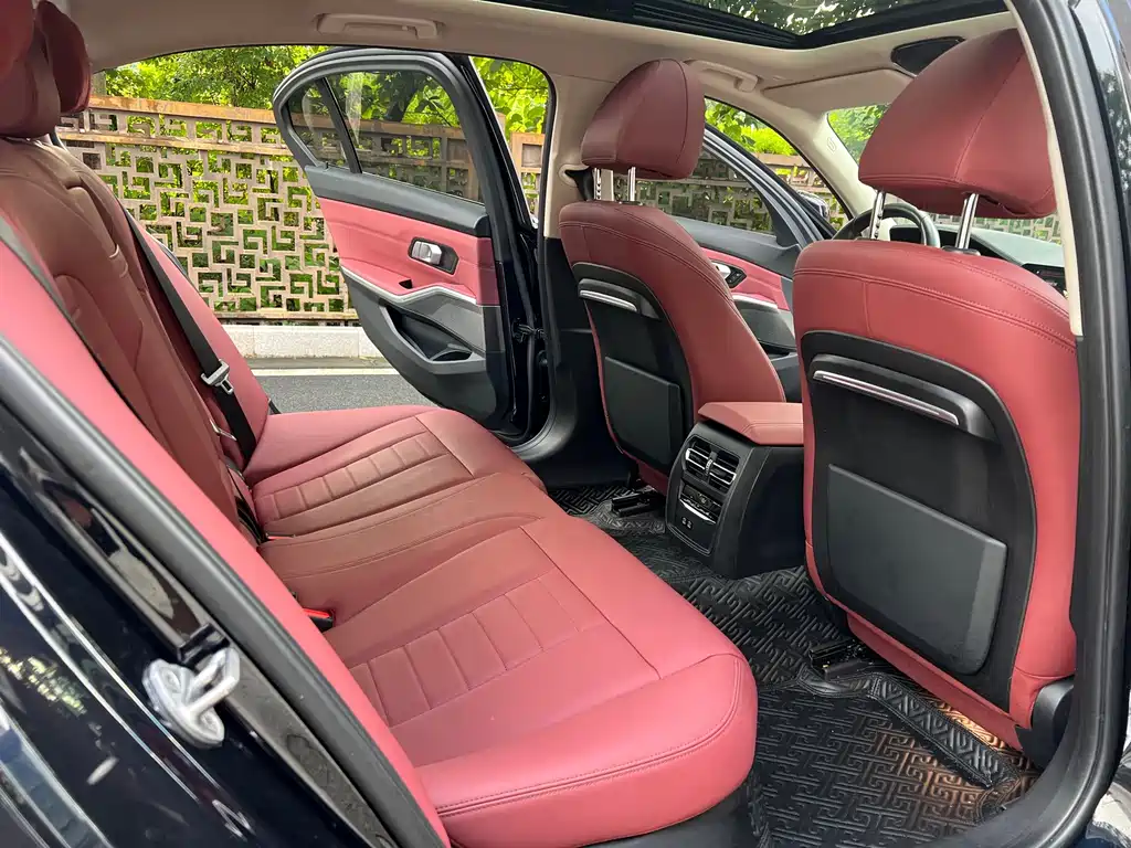 BMW 3 Series — миниатюра 12