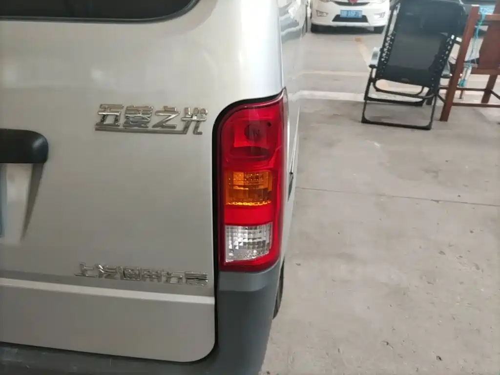 Wuling Zhiguang — миниатюра 8