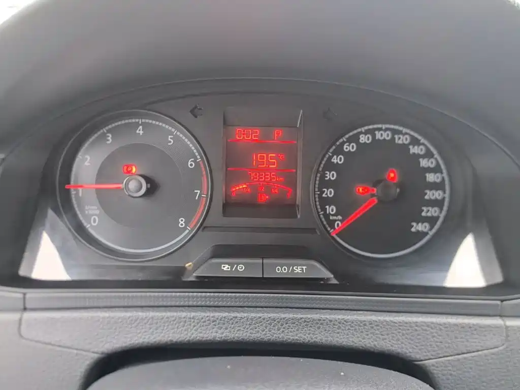 Volkswagen Santana — миниатюра 12