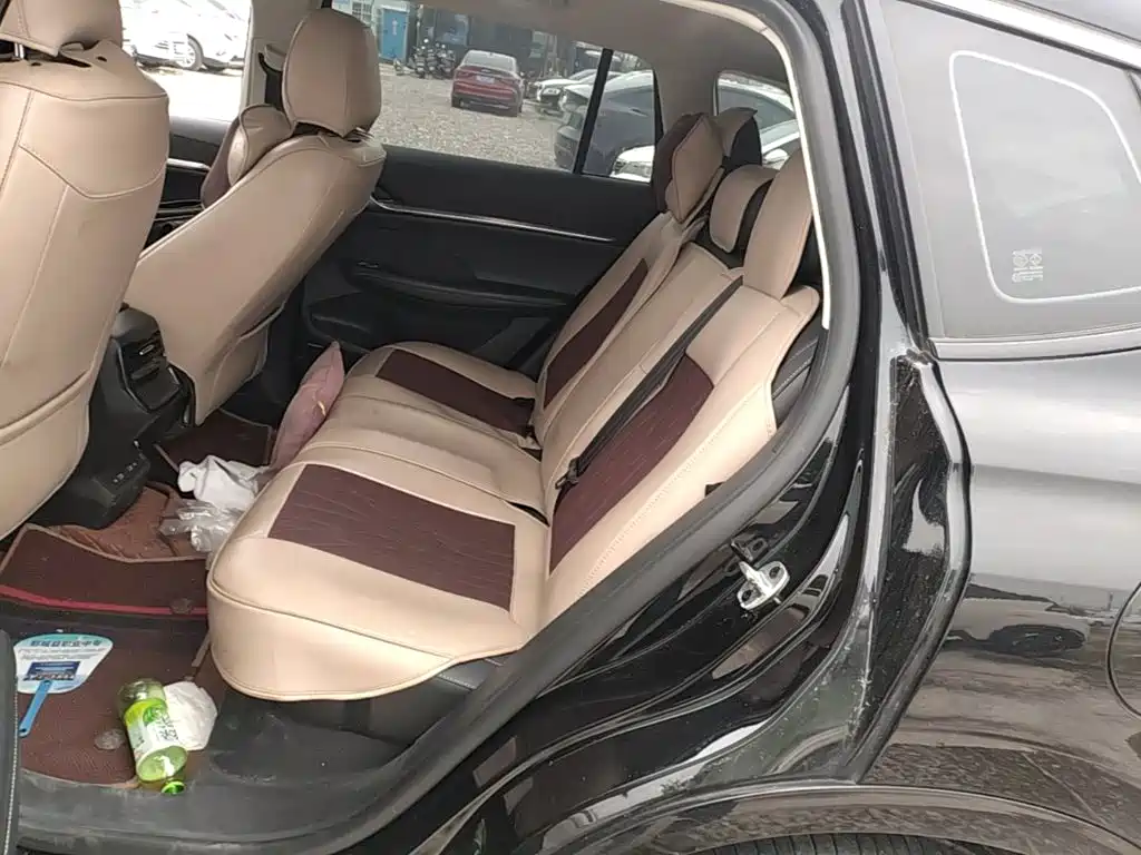 Roewe RX5 MAX — миниатюра 17