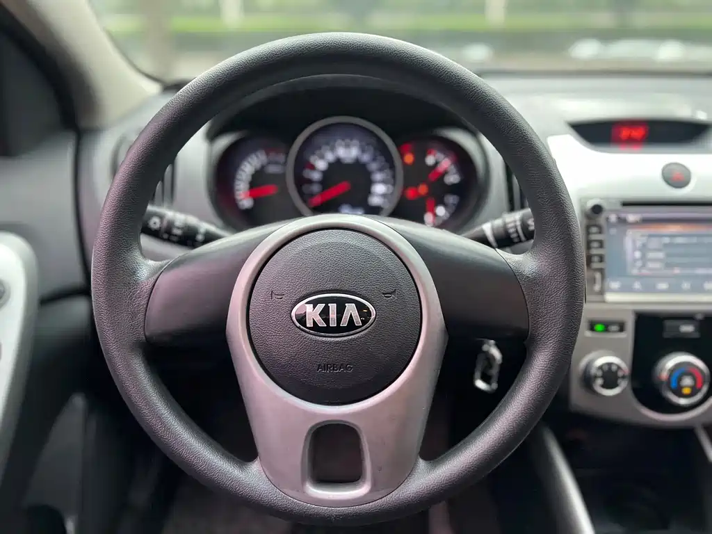 Kia Forte — миниатюра 11