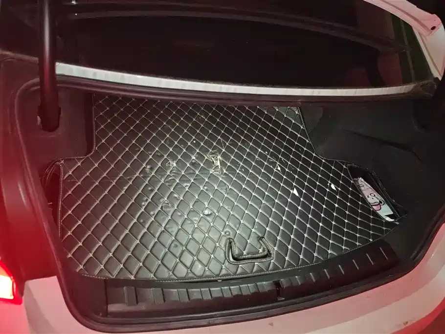BMW i3 2023 eDrive 40 L