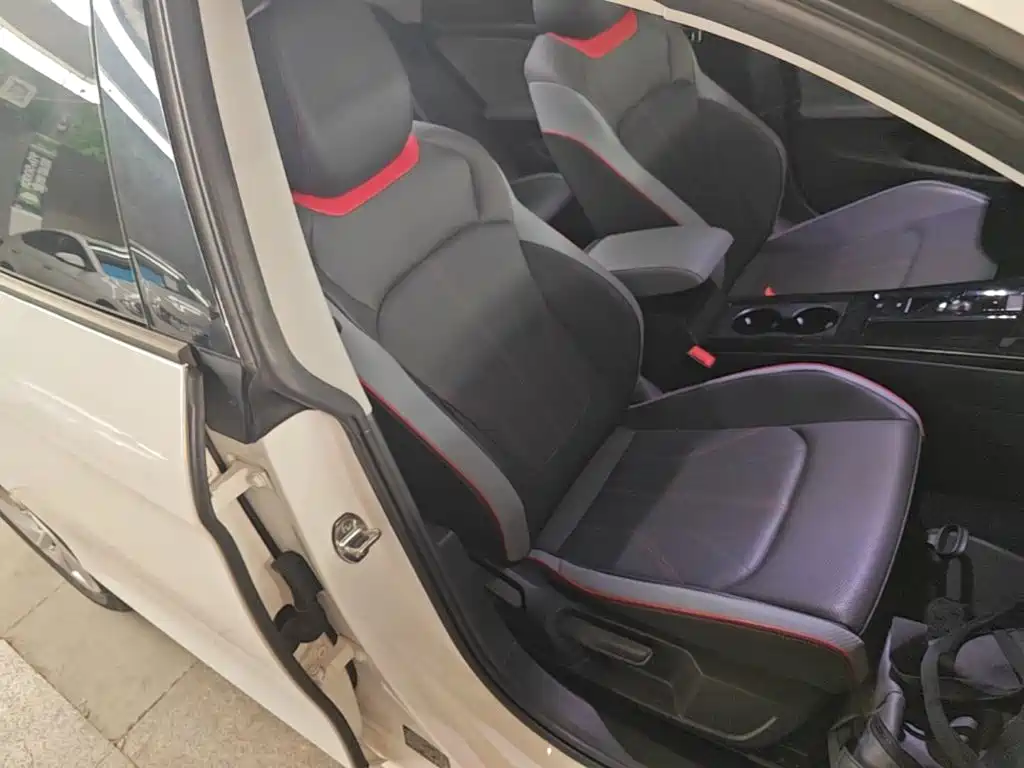 Volkswagen Lamando — миниатюра 25