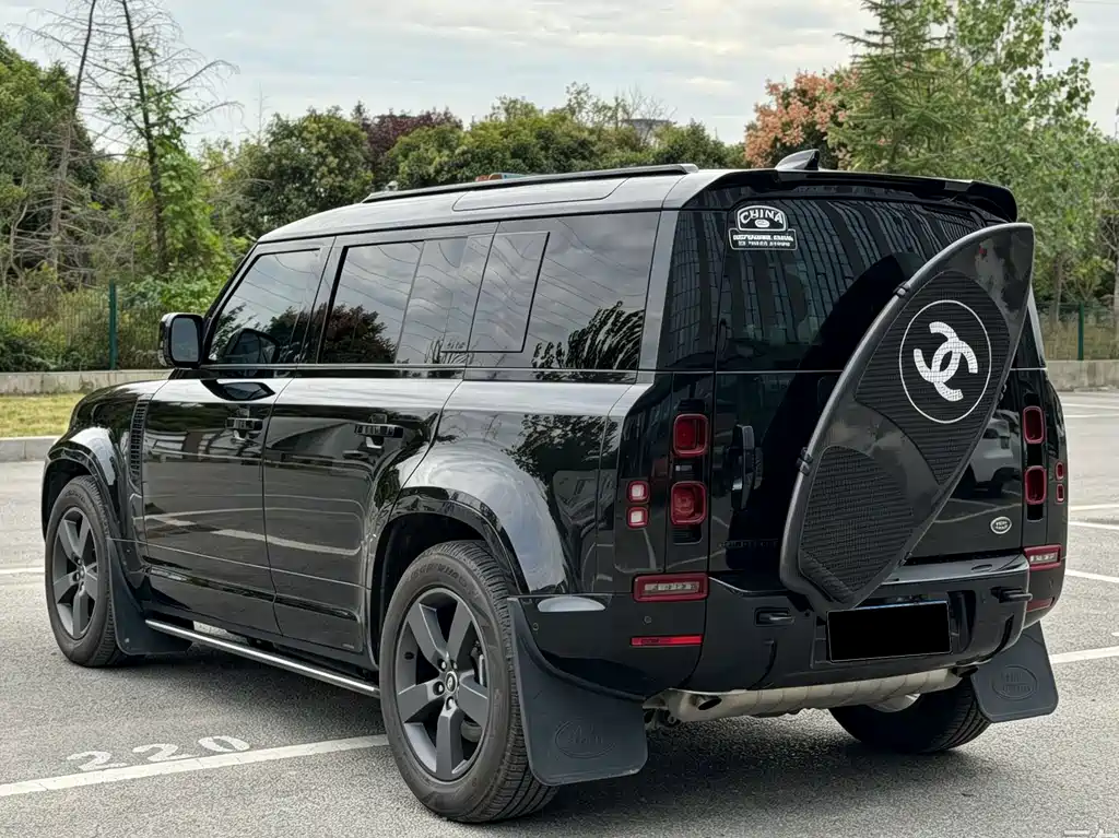 Land Rover Defender — миниатюра 15