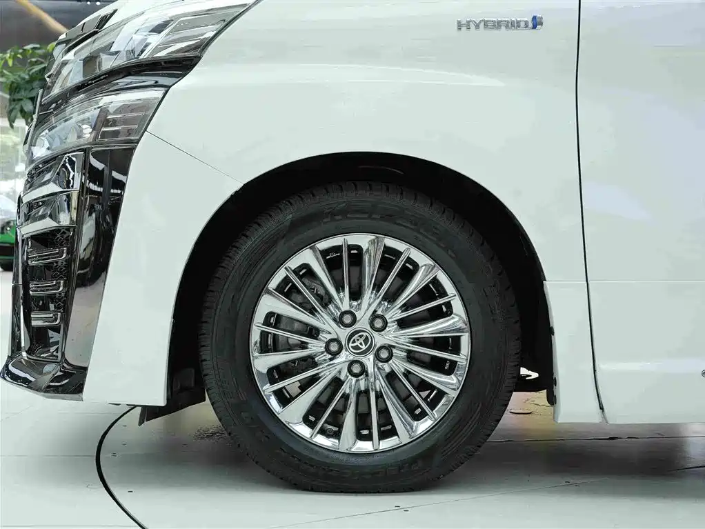 Toyota Vellfire — миниатюра 21