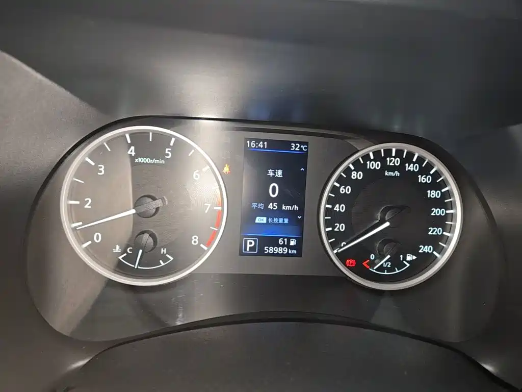 Nissan Sylphy — миниатюра 12