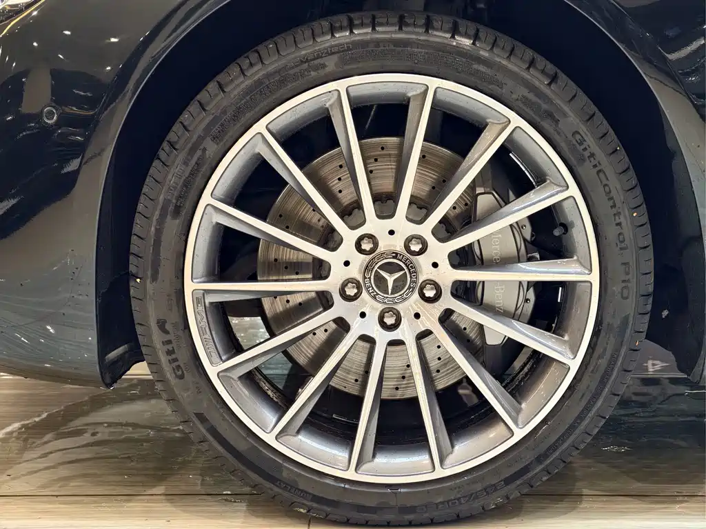 Mercedes-Benz S-Class — миниатюра 24