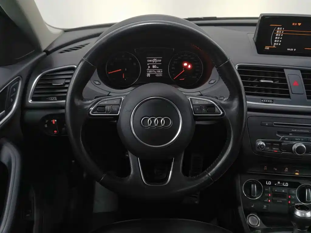 Audi Q3 — миниатюра 11