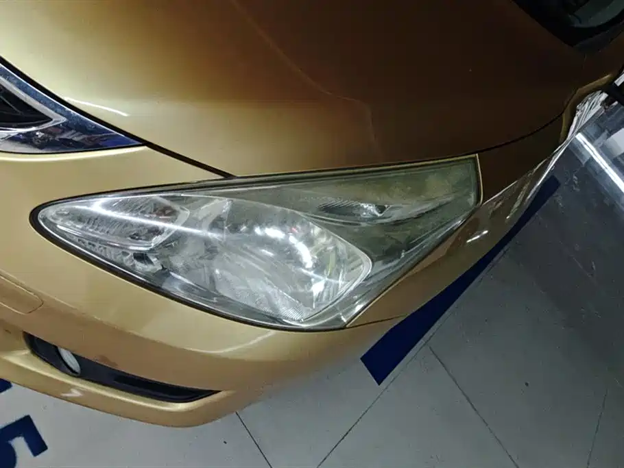 Nissan Tiida 2011 1.6L CVT Comfort