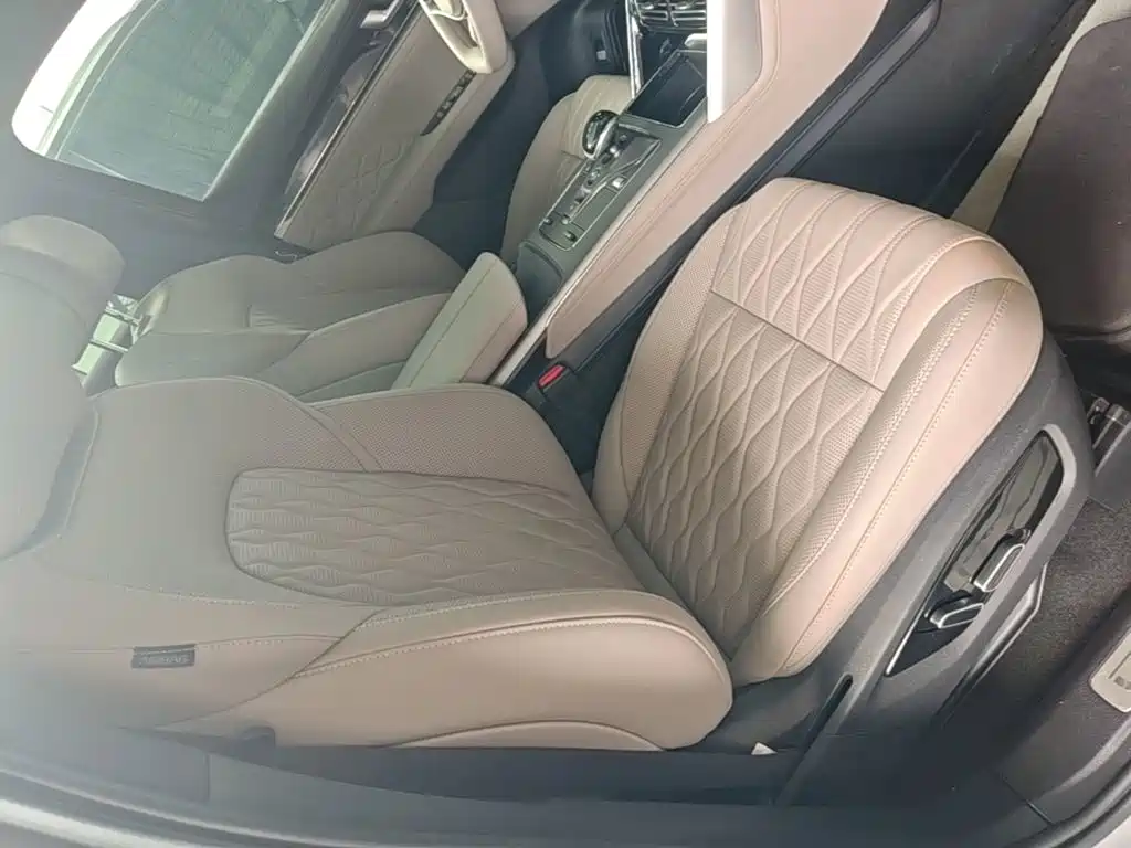 BYD Tang New Energy — миниатюра 25