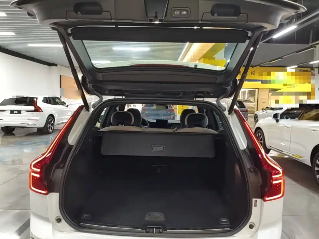Volvo XC60 — миниатюра 19