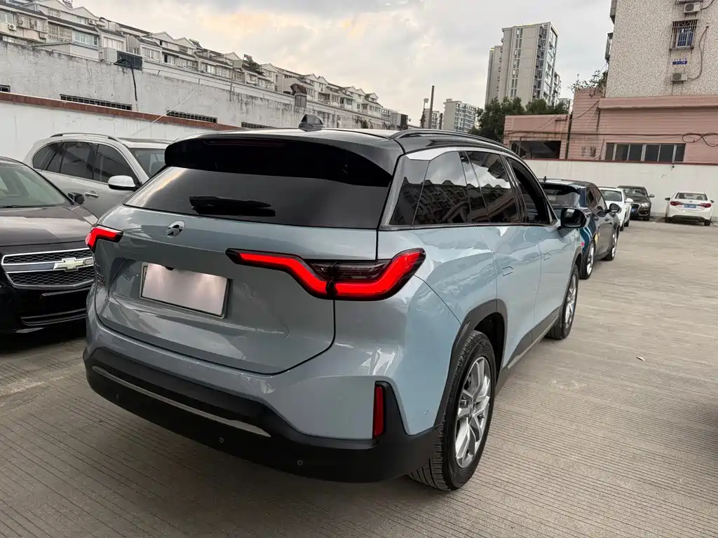NIO ES6 — миниатюра 12