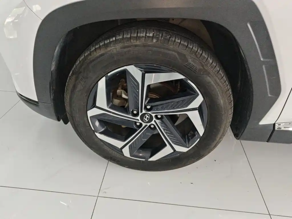 Hyundai Tucson — миниатюра 23