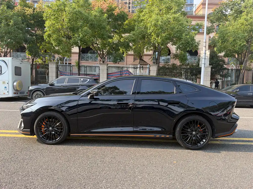 Changan UNI-V — миниатюра 8