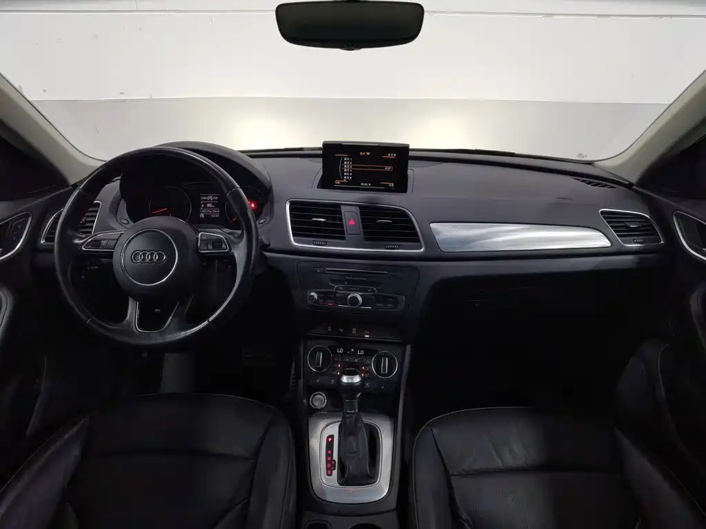 Audi Q3 — миниатюра 5
